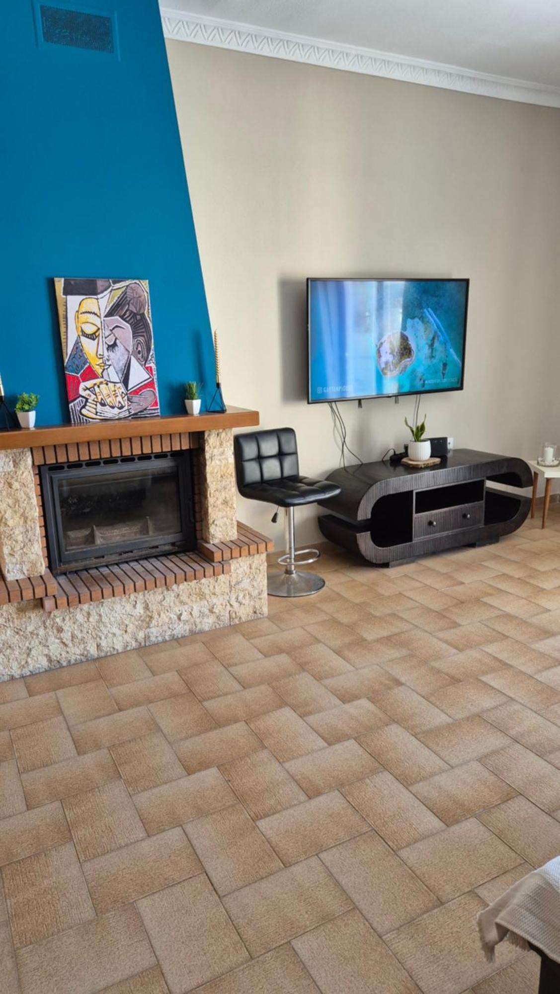 Modern αpt 500m From The Beach. Apartment *